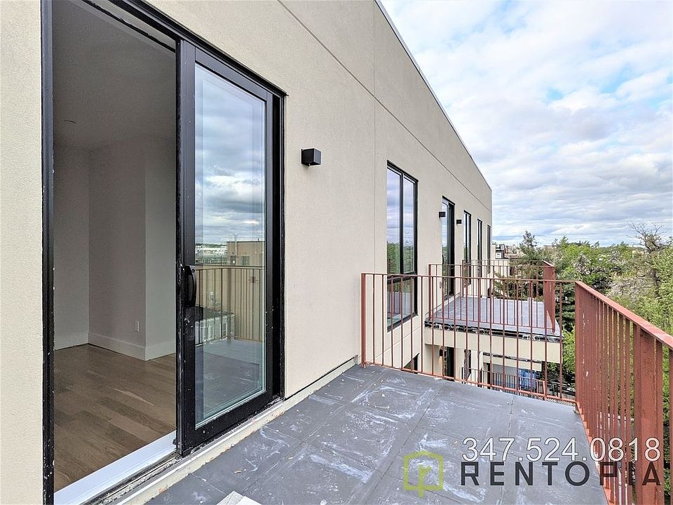 1st image of 58 Palmetto St #403