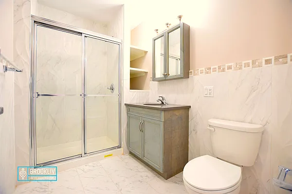 Rented by null | media 31