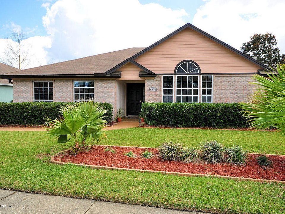 1st image of 4571 Pebble Brook Dr