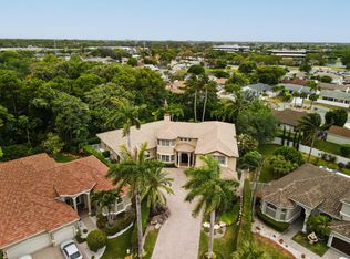 9695 Parkview Ave, Boca Raton, FL 33428