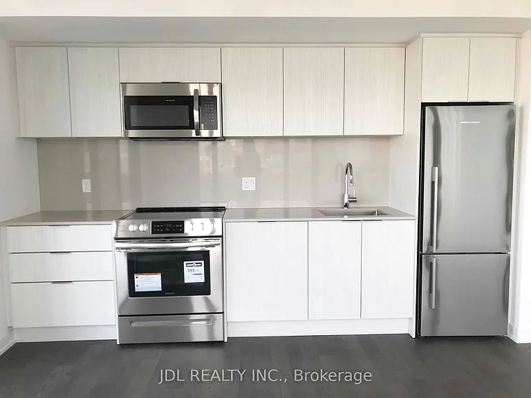 25 Richmond St E #1702 — Photo 4