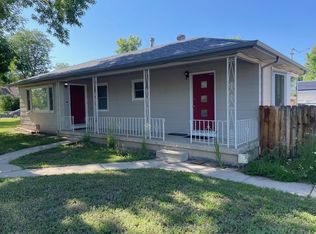 8905 E 19th Ave, Aurora, CO 80010