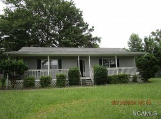 215 Peachtree Dr, Hayden, AL 35079