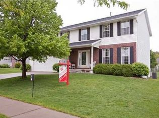 7900 Foxfield Dr NE, Cedar Rapids, IA 52402