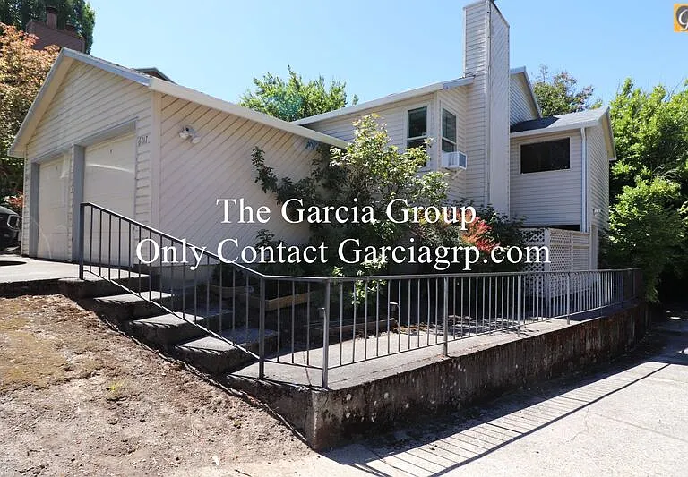 6017 SW Karla Ct — Photo 1