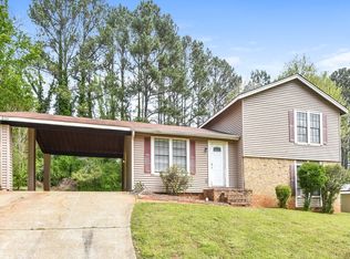 4284 Dogwood Farms Dr, Decatur, GA 30034