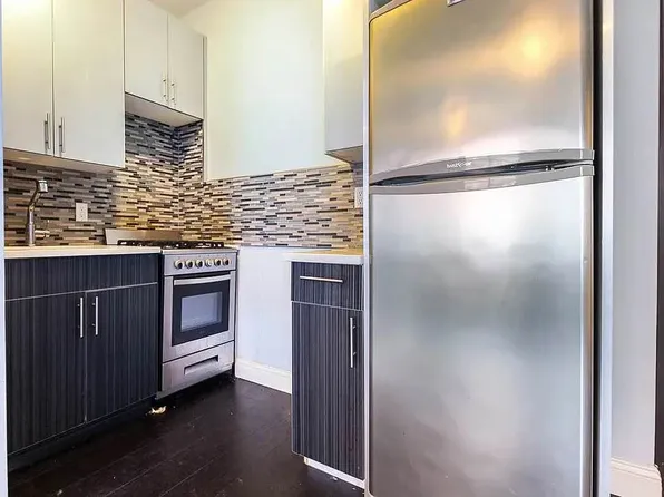 682 Bushwick Avenue 1E image 16 of 16
