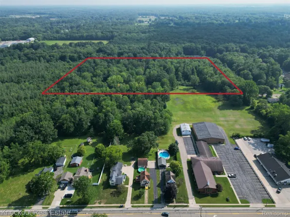 0 Oak St, Montrose, MI 48457