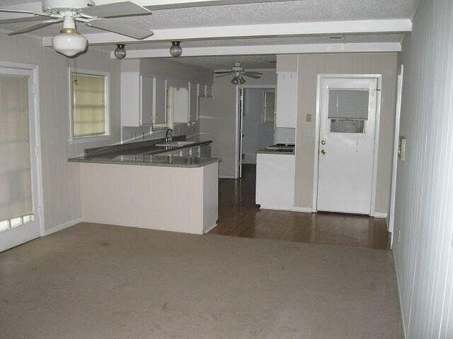 2nd image of 108 Oakhill Pl