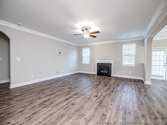 3rd image of 134 Cherry Hill Dr
