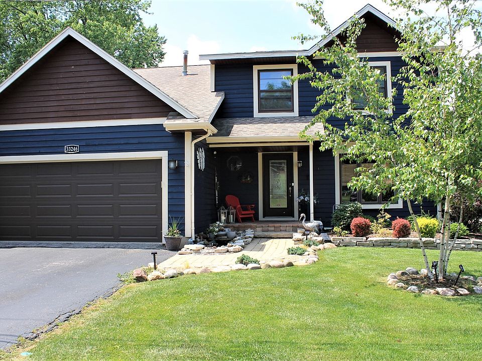 1st image of 33246 N Lake Shore Dr
