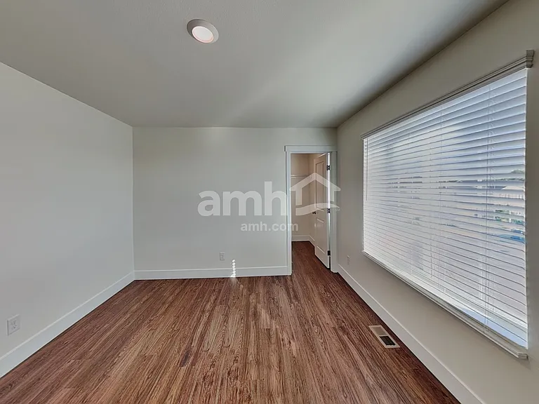 6906 35th Pl NE — Photo 14
