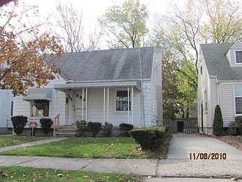 1st image of 19660 E Kings Ct
