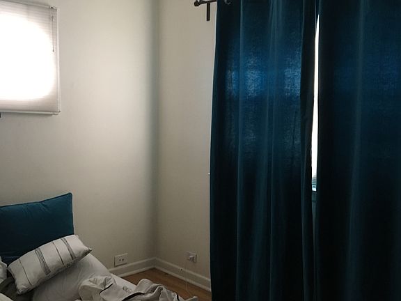 5th image of 4201 N Francisco Ave APT 1