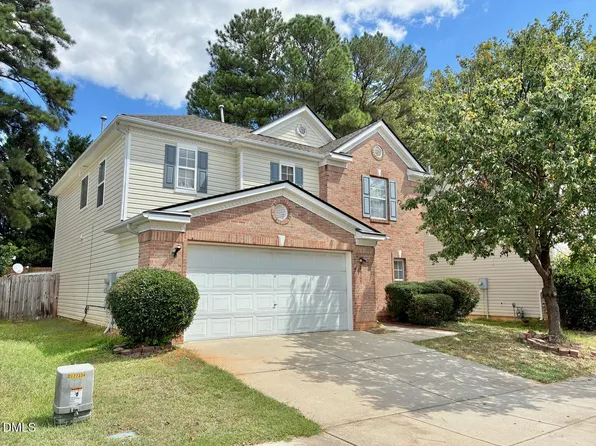 2909 Glade Aster Ct, Raleigh, NC 27604