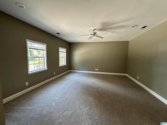 3rd image of 117 Mays Bend Ln