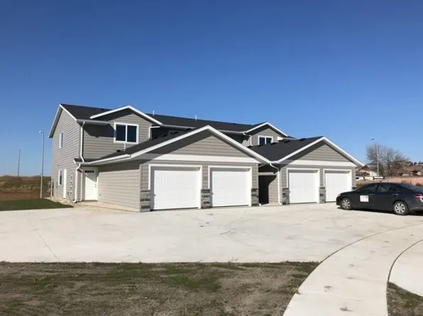 109 E Redwood Blvd #8, Brandon, SD 57005