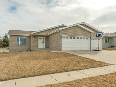 4807 Hitchcock Dr, Bismarck, ND, 58503