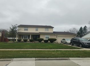 29515 Stellamar Dr, Southfield, MI