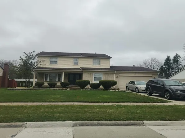 29515 Stellamar Dr, Southfield, MI 48076