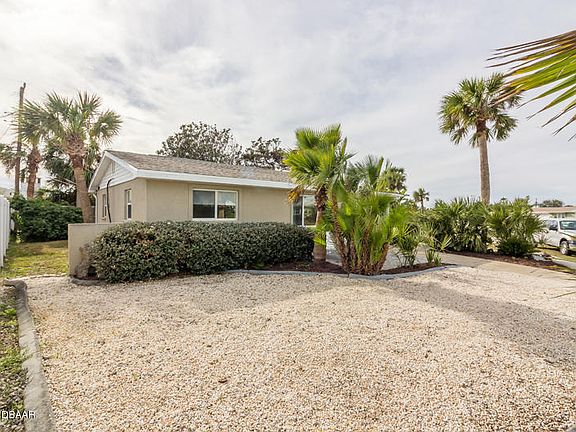 3rd image of 8 Seaside Dr
