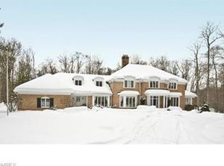 7570 Thistle Ln, Novelty, OH 44072