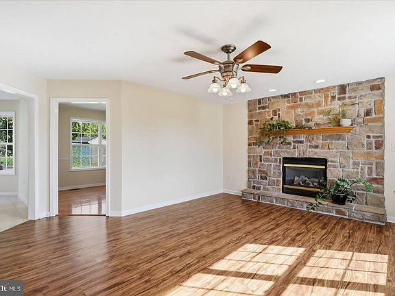5th image of 5248 Winchester Ave