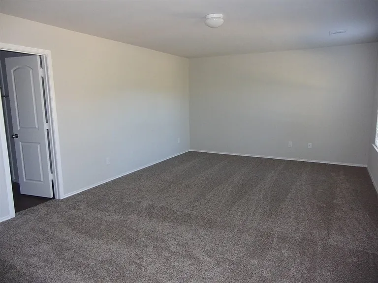 5522 Mesquite Oaks Trl — Photo 13