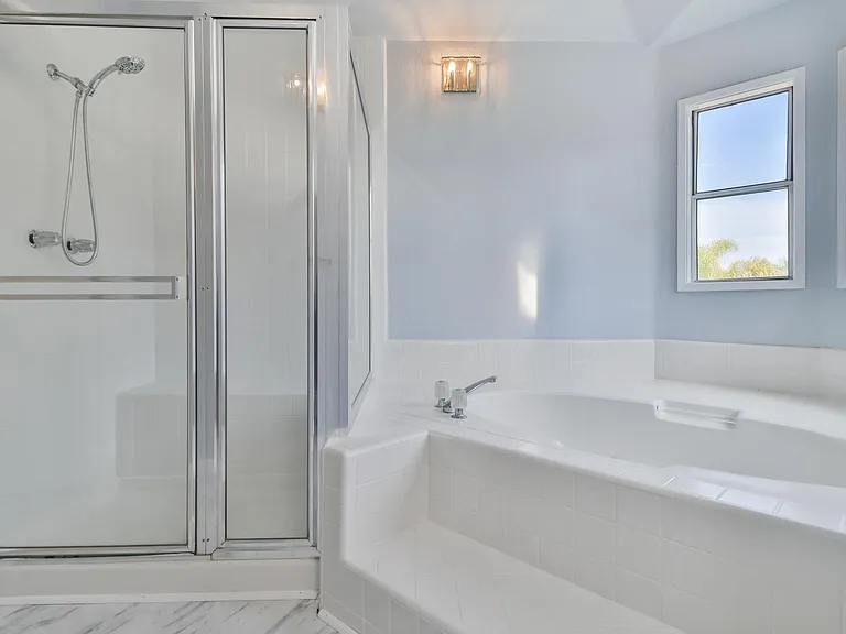 4590 Fern Valley Ct — Photo 23