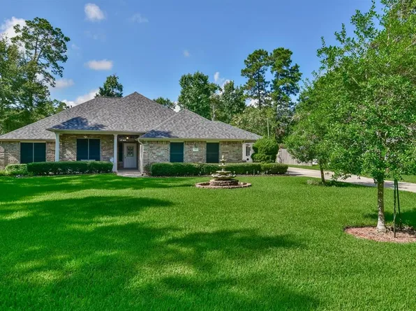 7207 Revelwood Dr, Magnolia, TX 77354