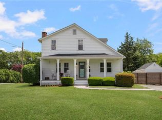 101 Turner Ave, Cranston, RI 02920