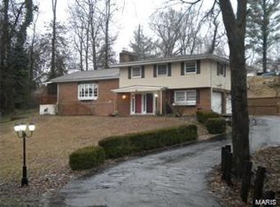 4 Creston Dr, Belleville, IL