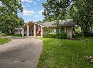 1606 Live Oak Dr, Irving, TX 75061