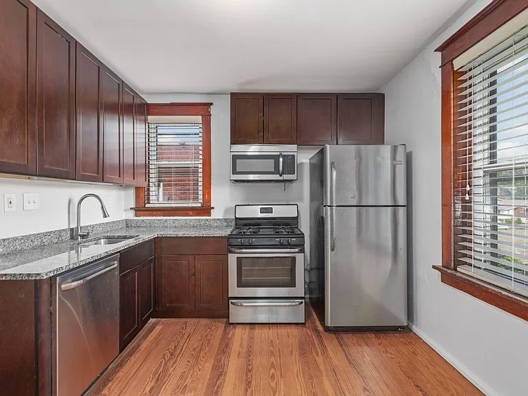 2736 Hampton Ave #2738 — Photo 13