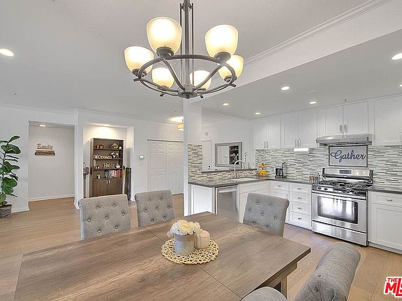 5th image of 3947 Carpenter Ave Unit 106