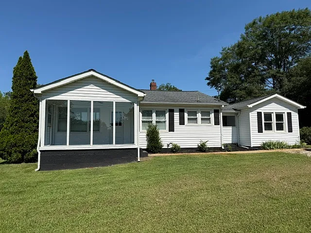 240 Tollison Rd