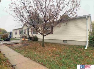 1360 River St, Seward, NE 68434