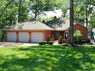 376 Tree Tops Rd, Dover, TN 37058