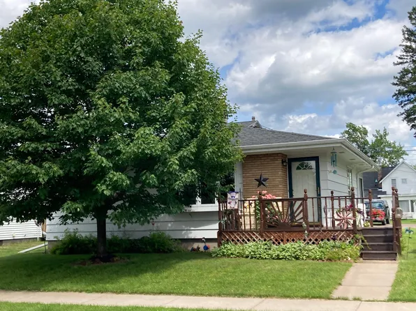 377 5th Ave S, Park Falls, WI 54552