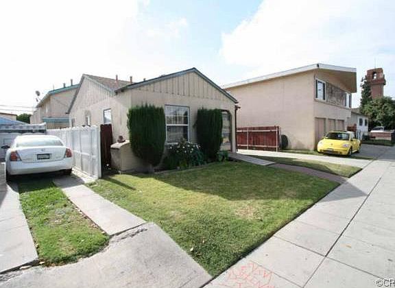 3rd image of 5430 Linden Ave