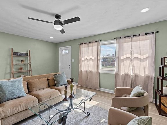 4th image of 4808 N Witchduck Rd