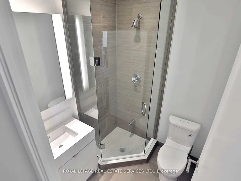 10 York St #5001 — Photo 13