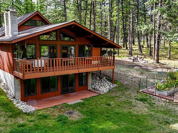 3rd image of 346 Crystal Lakes Dr