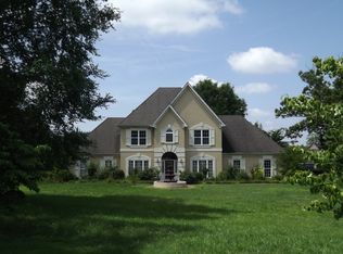 1855 Pisgah Rd, Cordova, TN 38016