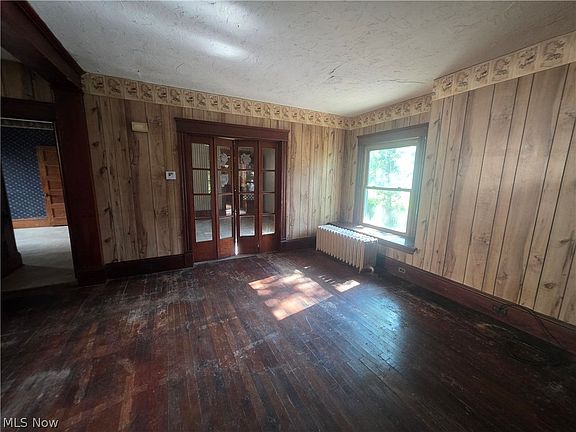 5th image of 117 Court St