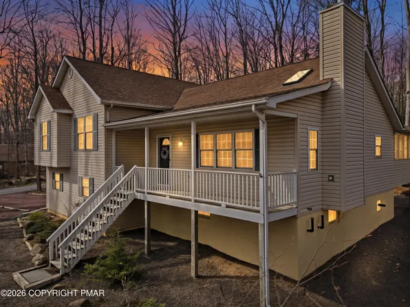 104 Merriment Ln, Blakeslee, PA 18610