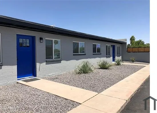 1308 E Vista Ave #3 — Photo 1