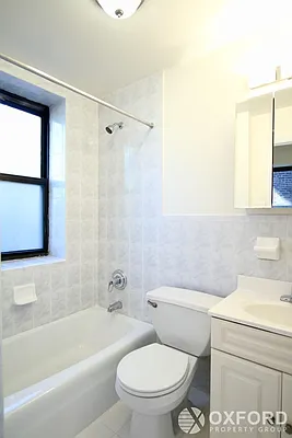 Rented by Oxford Property Group | media 13