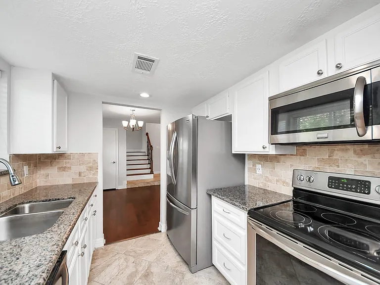 742 Country Place Dr #A — Photo 14