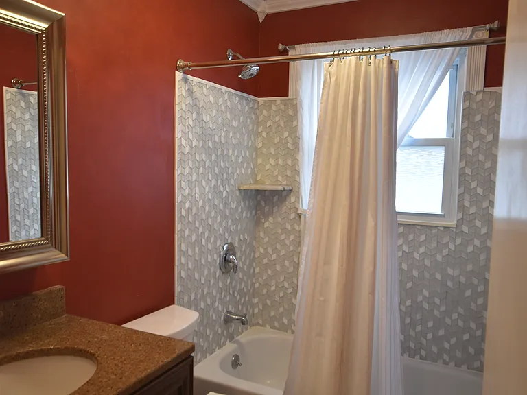 749 N Christy St — Photo 8